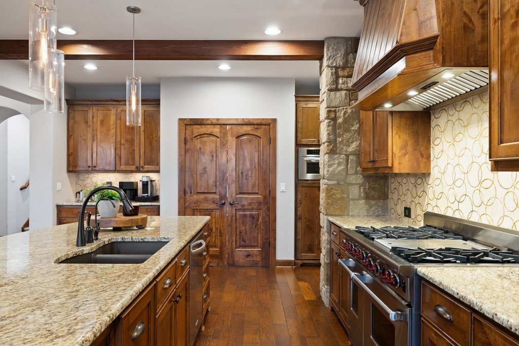Honey Wood and Speckled Granite