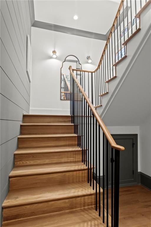 Grey Shiplap and Oak Steps