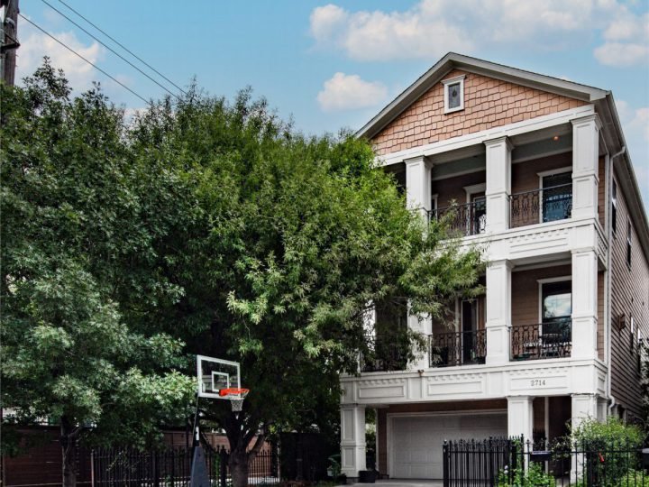 9 Hidden Gem Homes in Houston Priced Below Their Neighborhoods