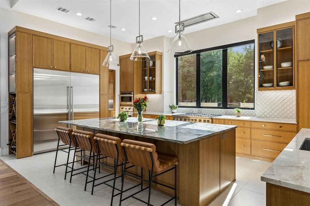 Warm Maple and Gray Marble