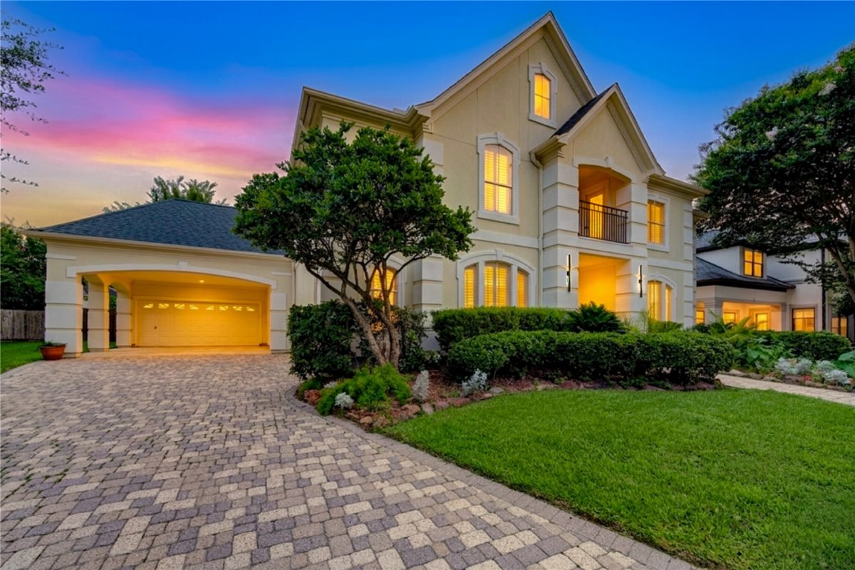 Sunset Glow on Beige Stone