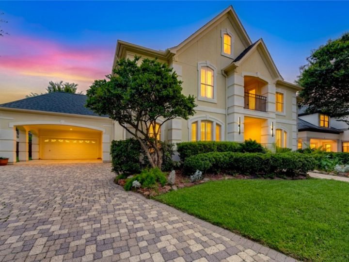 9 Hidden Gem Homes in Houston That Are Still For Sale