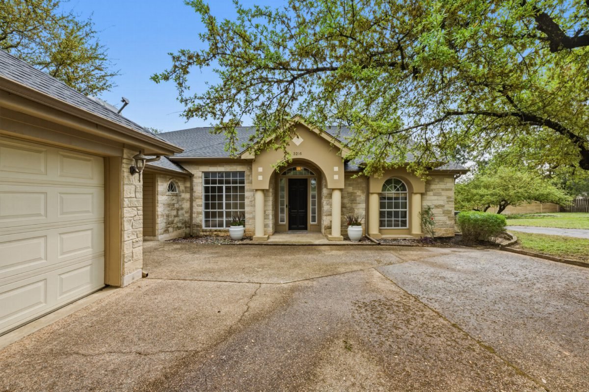 Earthy Stucco and Limestone Facade