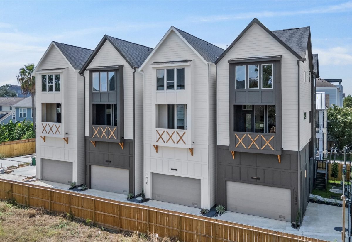 Alternating Cream and Charcoal Townhomes