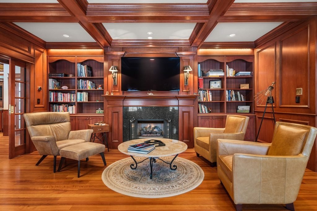 Rustic Mahogany Library Lounge