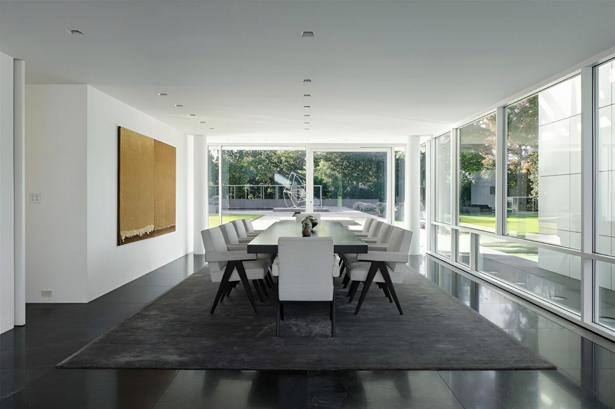 Sleek Dining with Sculptural Chairs
