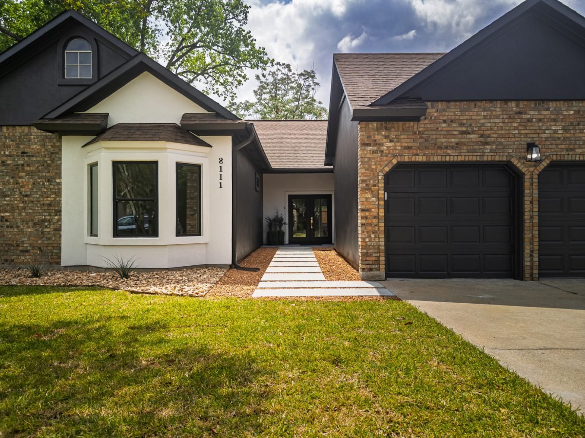 Black Brick and White Entry