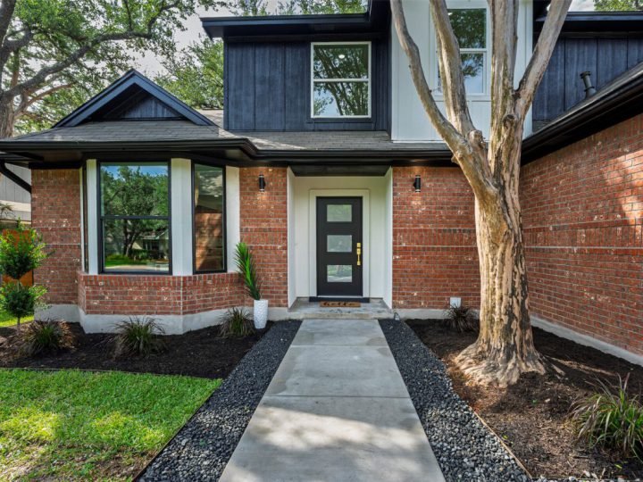 6 Homes for Sale in Pond Springs Austin That Stand Out