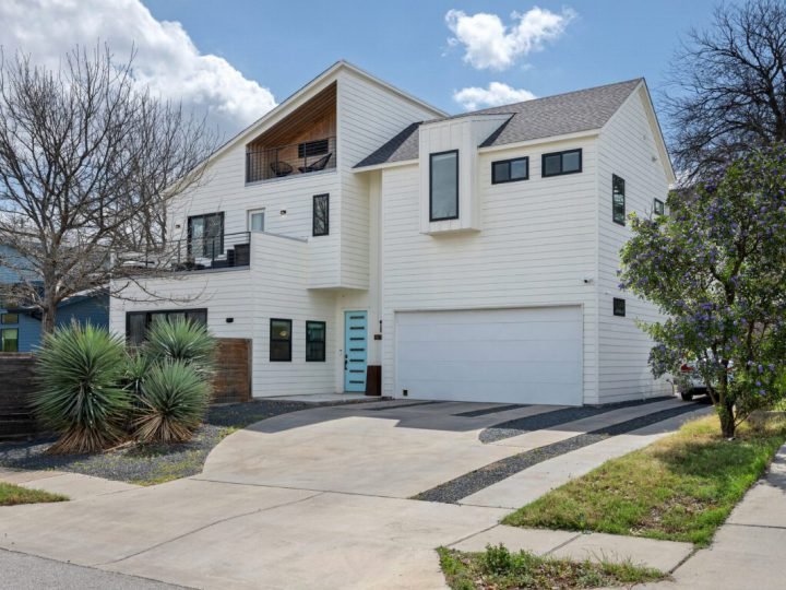 9 Homes for Sale in Austin Priced Between $700K-$1M
