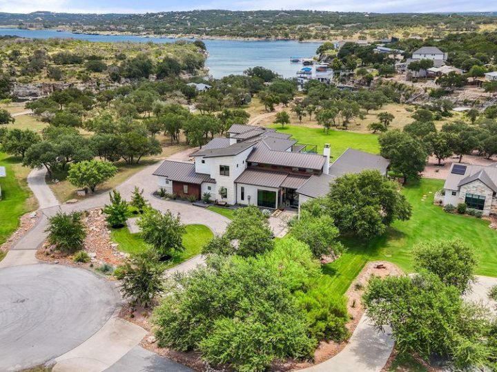 A $6.3M Lake Travis Modern Estate Is Now the Most Expensive Home in Spicewood