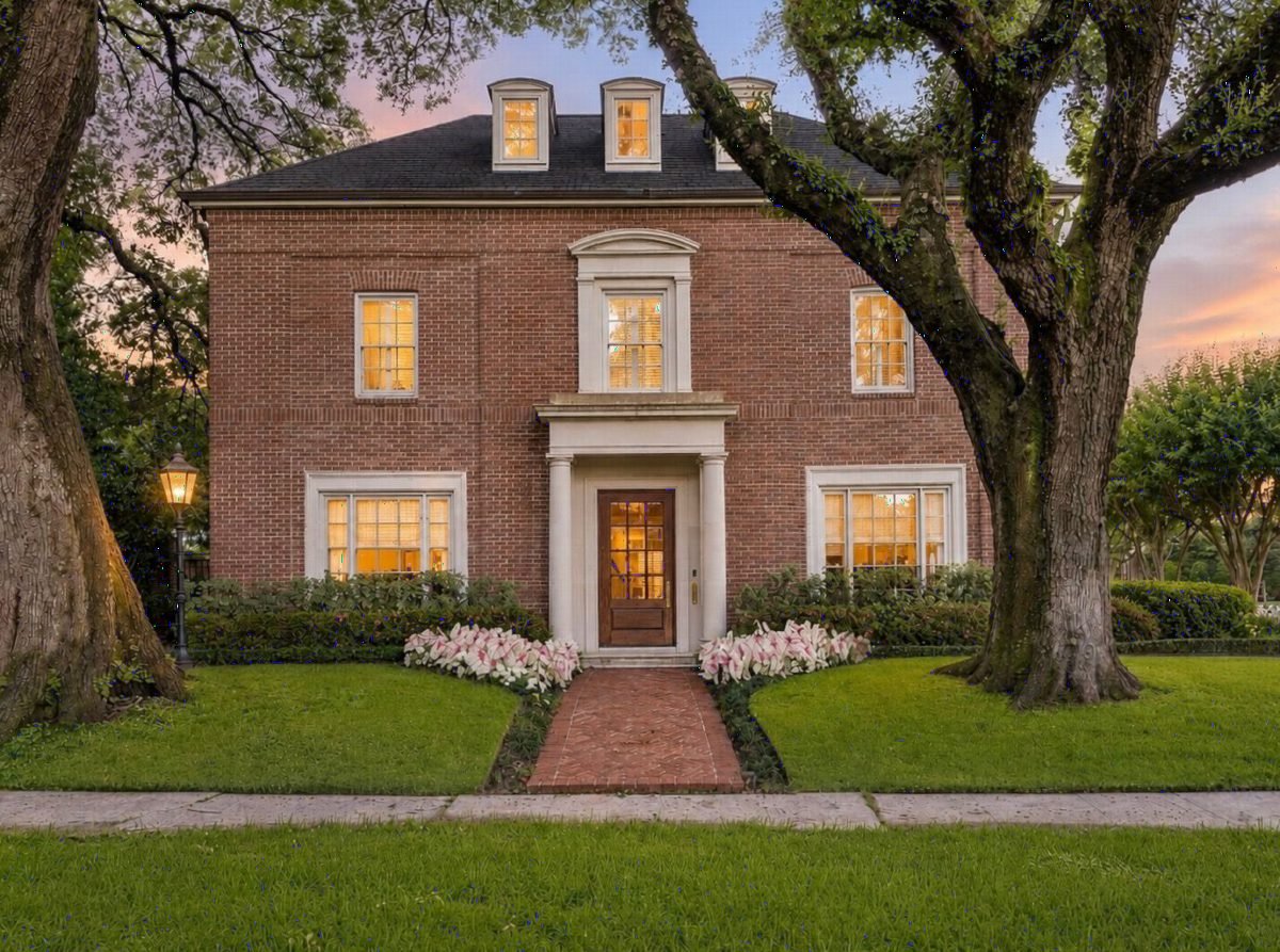 9 Hidden Gem Homes in Houston That Feel Like a Steal