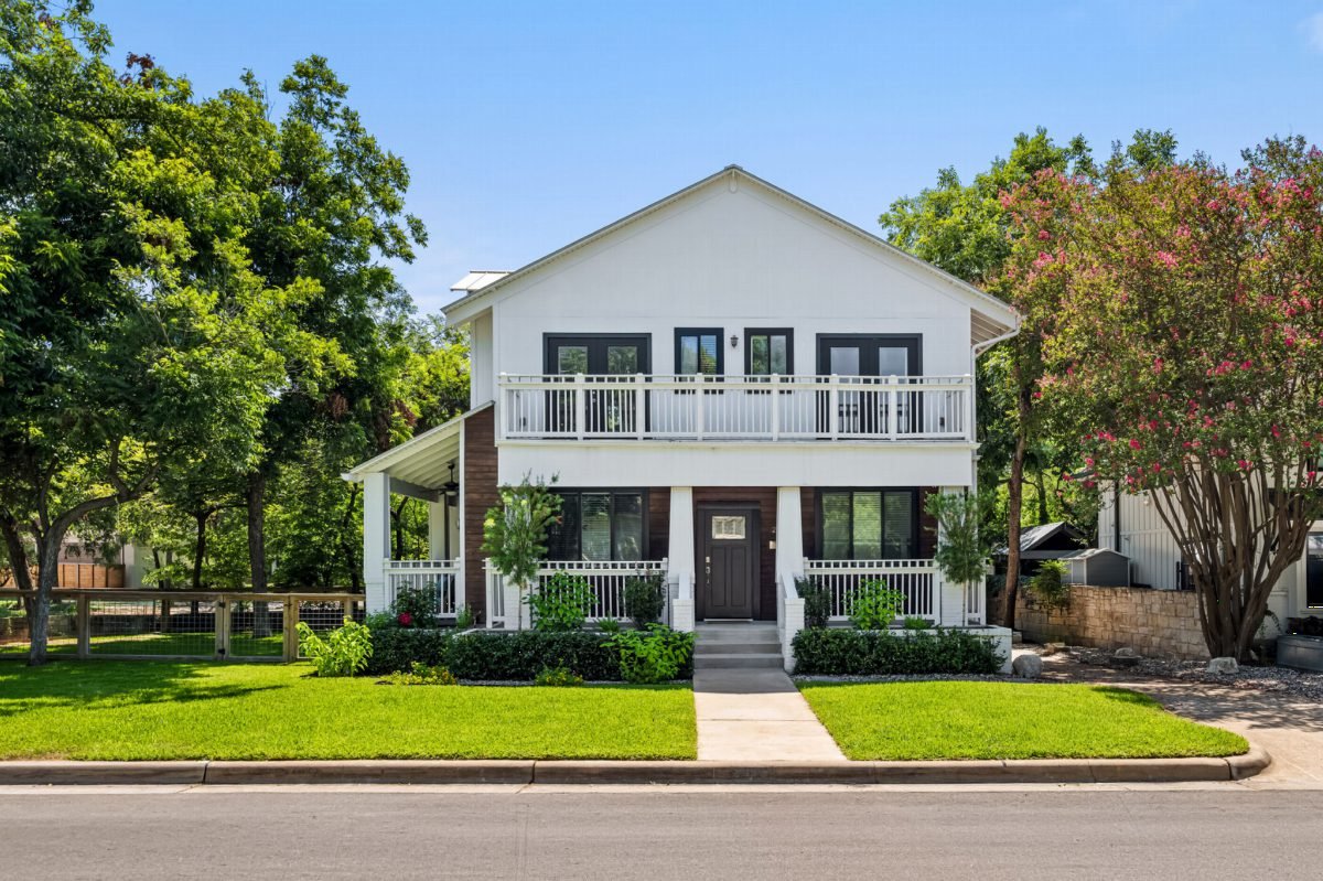 Crisp White Gable with Dark Trim