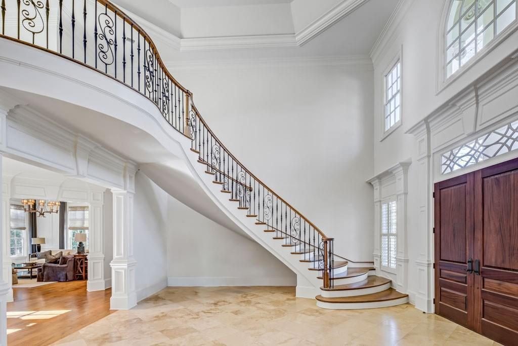 Curved Walnut and Cream