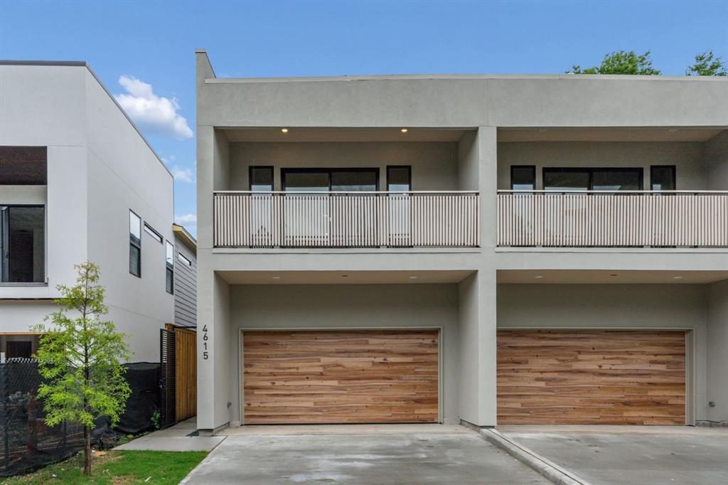 Smooth Stucco and Wood Grain