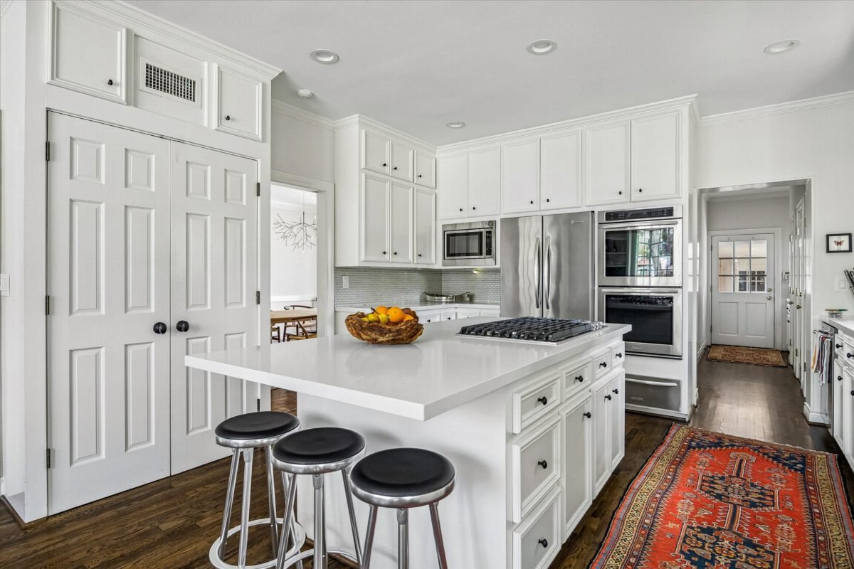 Pure White with Rustic Charm