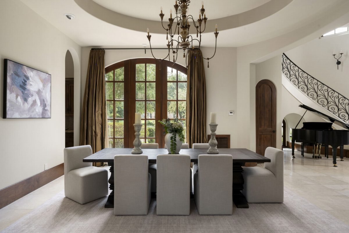 Sculptural Dining with Grand Piano