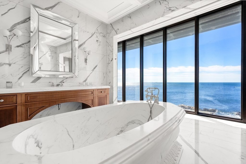 Marble Soaking and Ocean Light