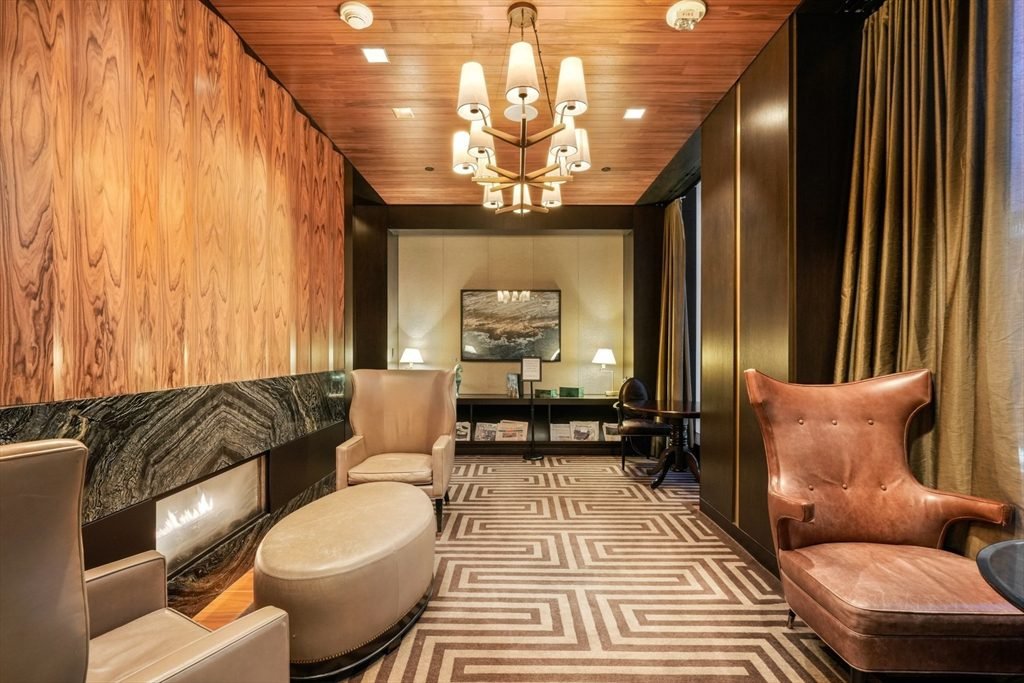 Walnut Paneling and Leather Comfort