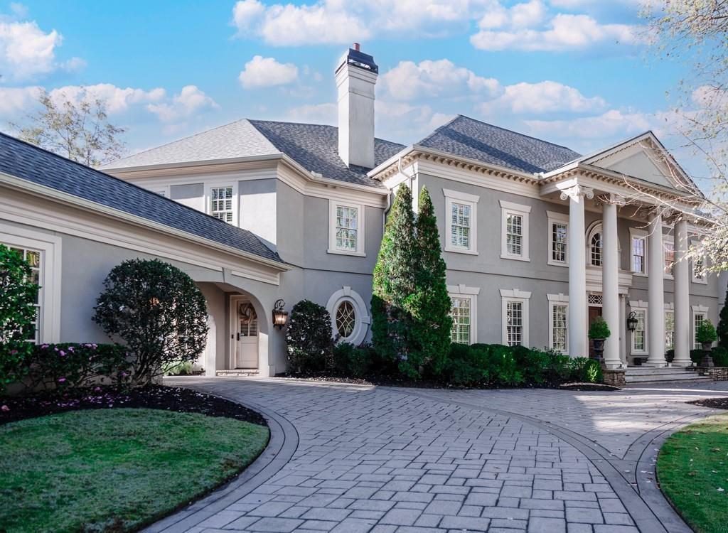 Classic Gray and White Columns