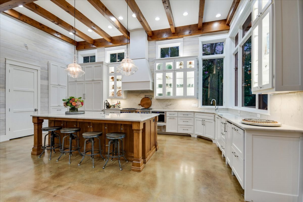 White Shaker and Rustic Timber