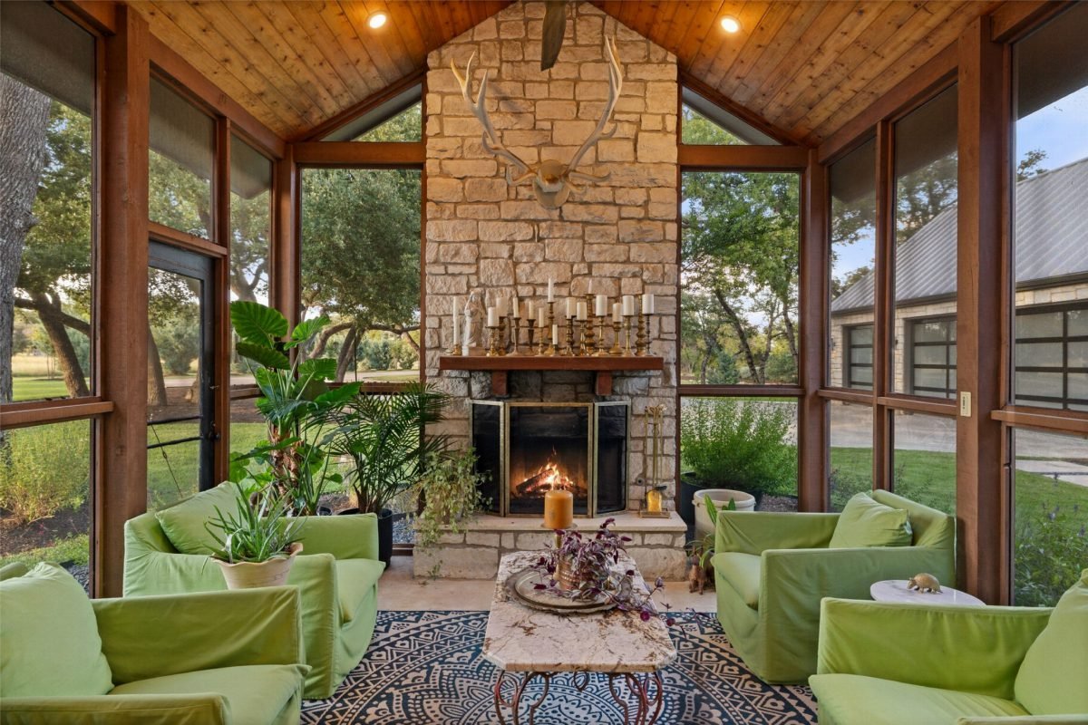Lime Green Cabin Fire Nook