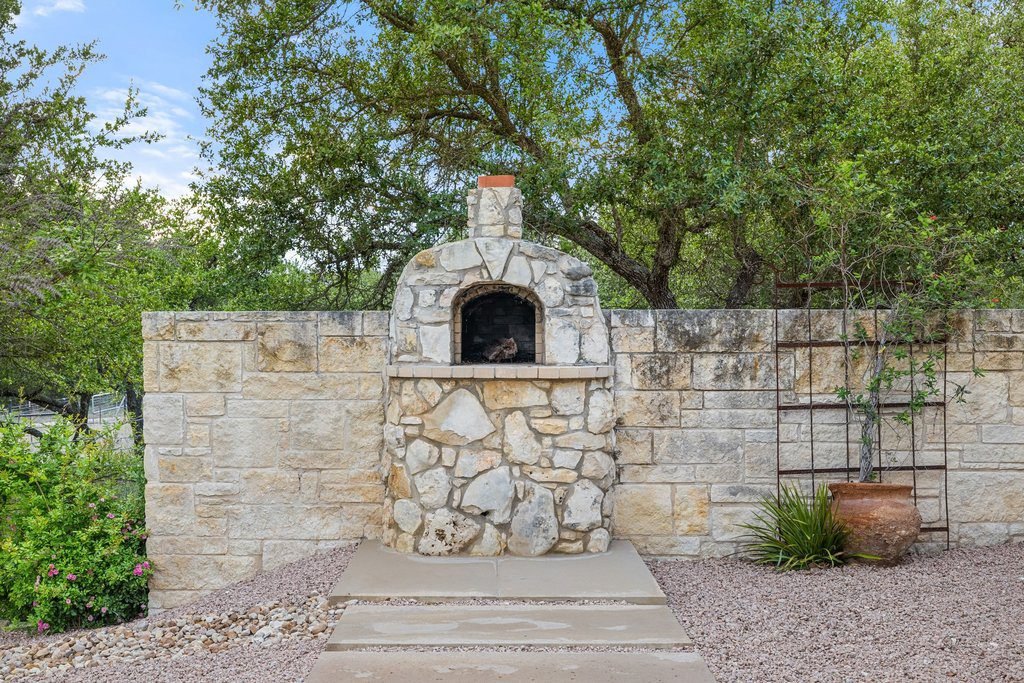 Rugged Stone Courtyard Hearth