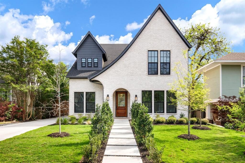 Cottage Charm in Slate and Cream