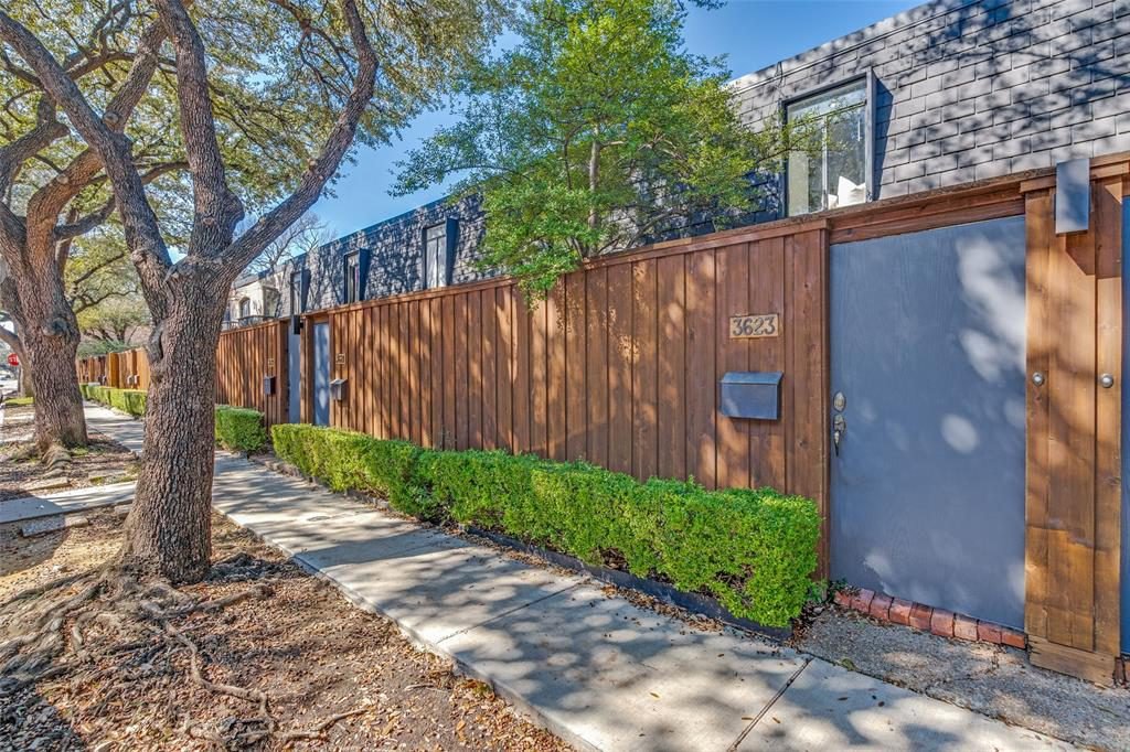 Weathered Cedar and Cool Gray