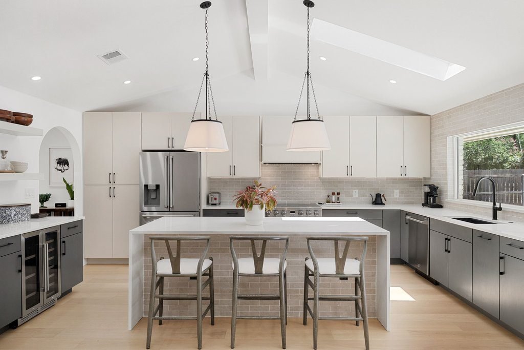 White Shaker and Skylight Glow