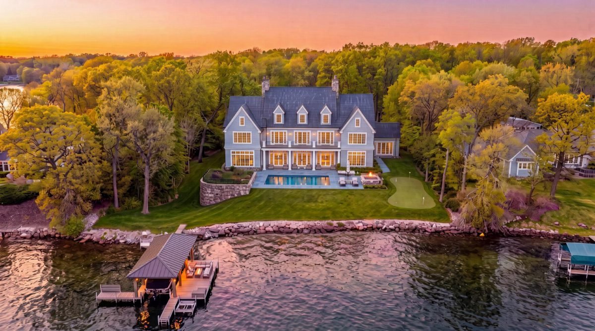 Dusk Glow on Lakefront Stone