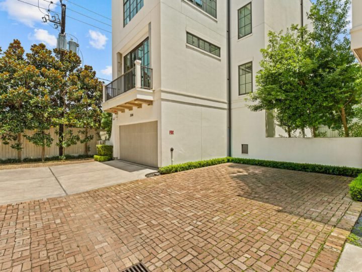 9 Hidden Gem Homes in Houston Worth Finding