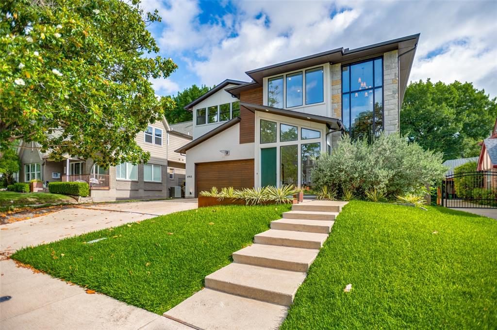 Angular Modern with Green Door