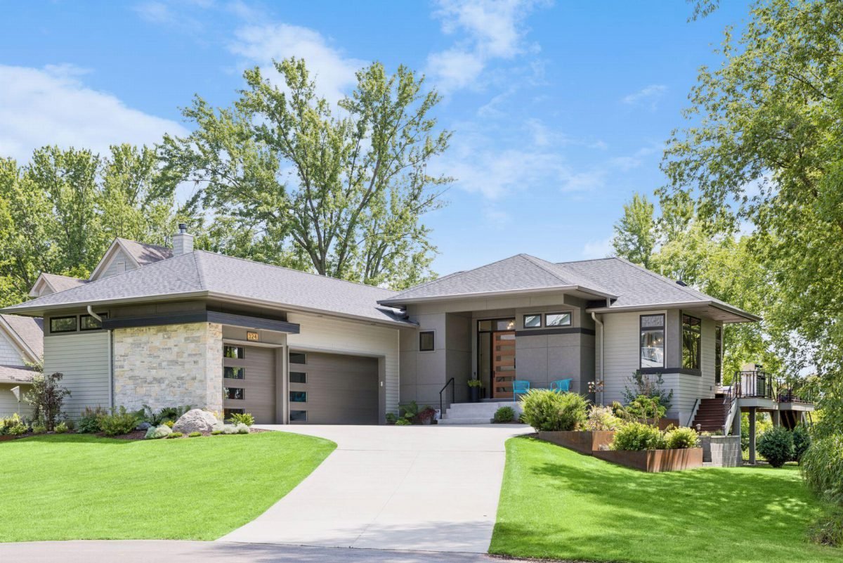Gray Shingle and Stone Blend