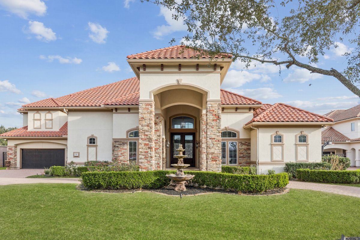 Cream Stucco and Rustic Stone