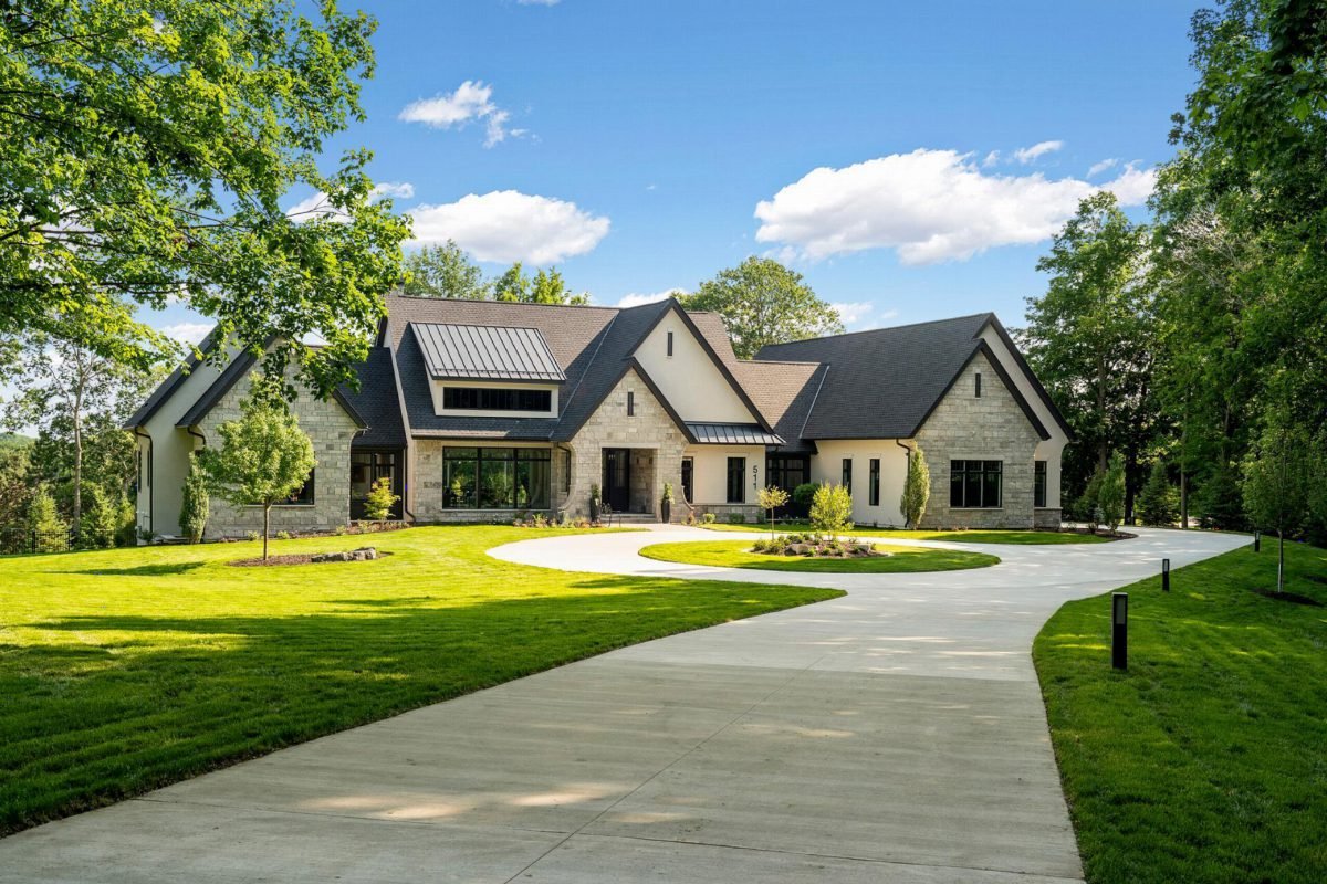 Tour a $6.5M Peninsula Retreat in Medina