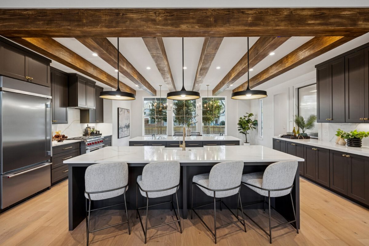 Reclaimed Timber and Dark Cabinetry